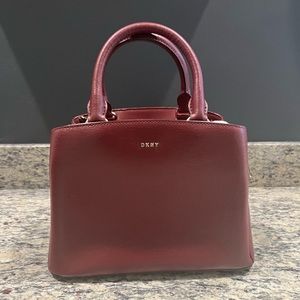 DKNY Top Handle bag in Ox blood